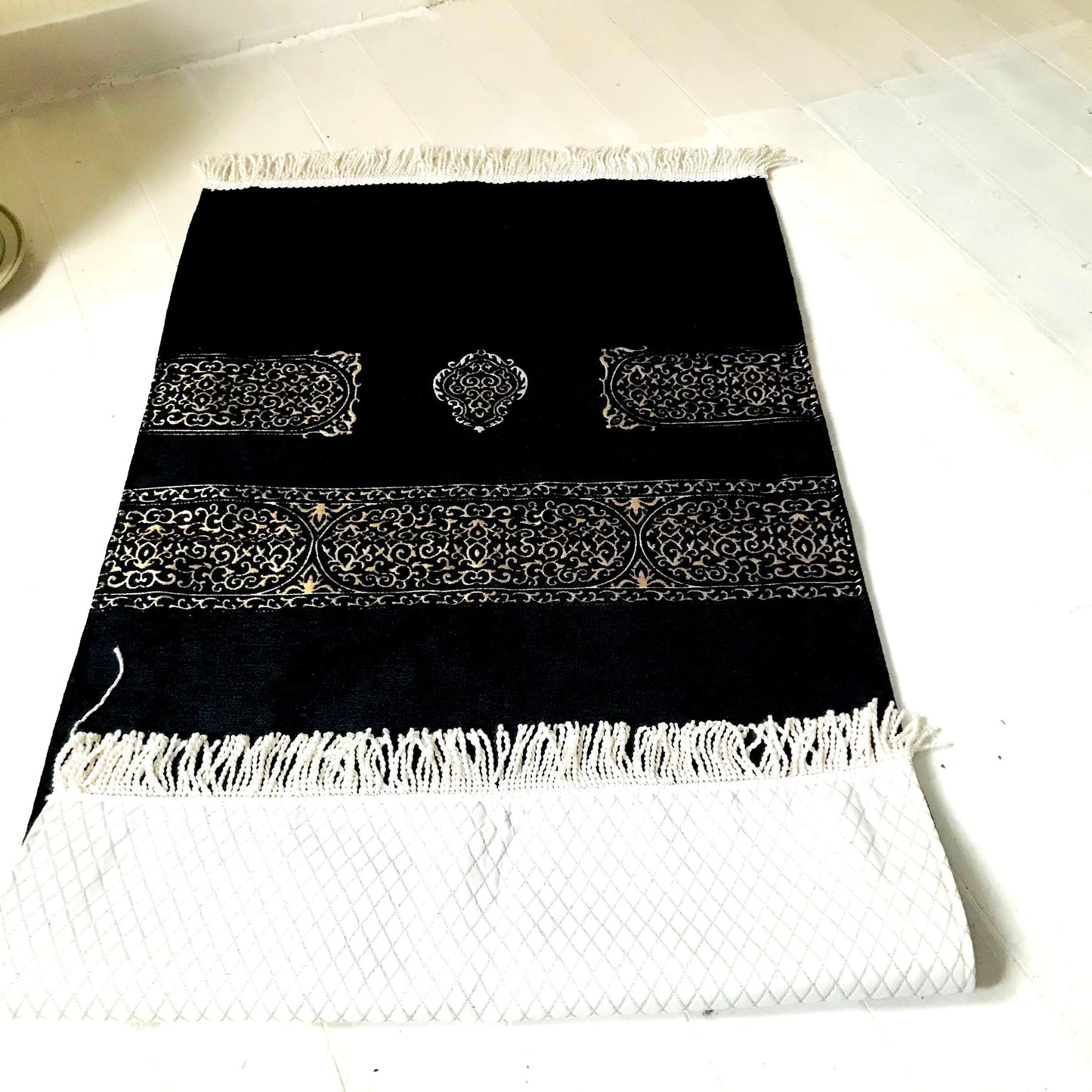 Kaaba Patterned Lined Prayer Rug with Gift Bag 750g