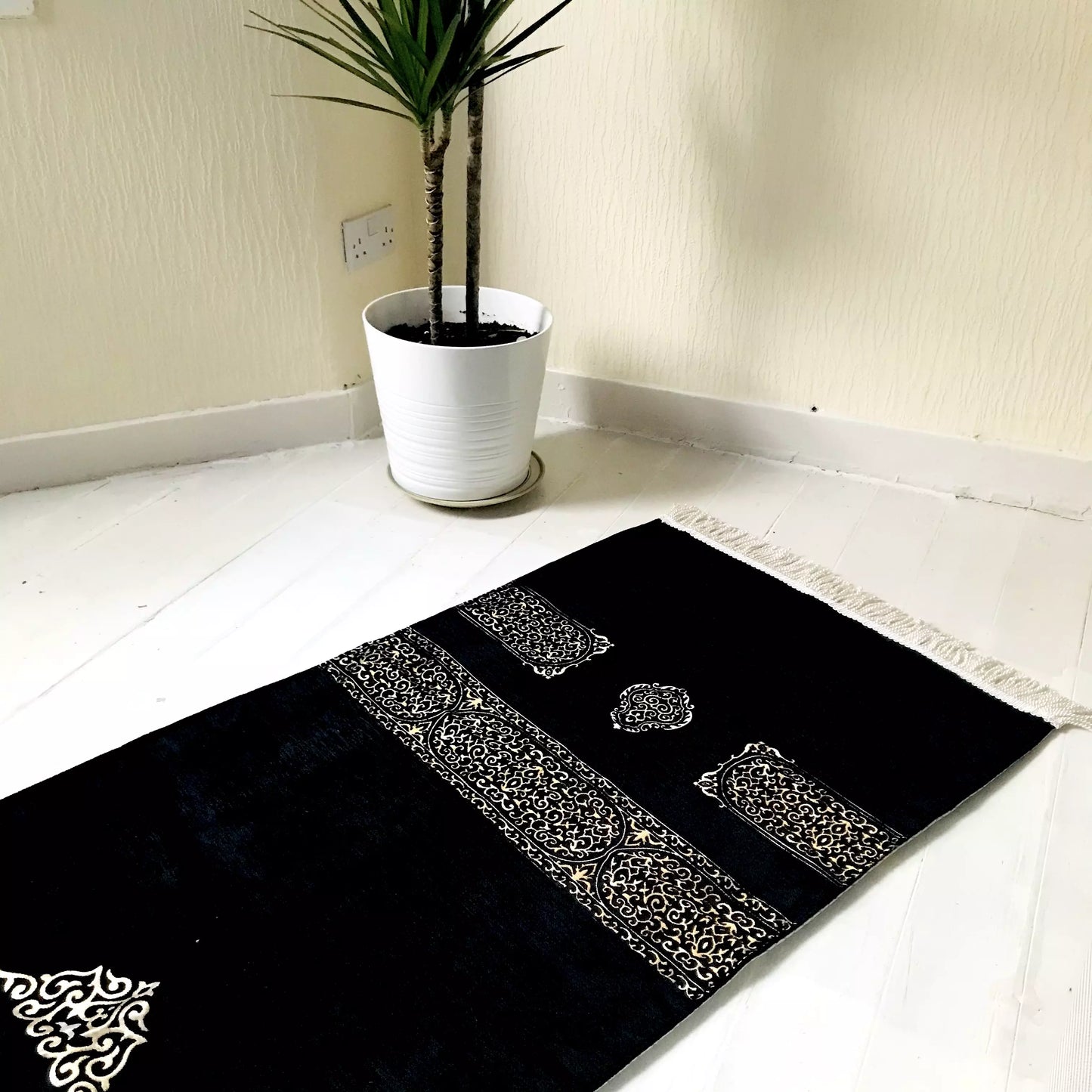 Kaaba Patterned, Lined Prayer Rug with Gift Bag