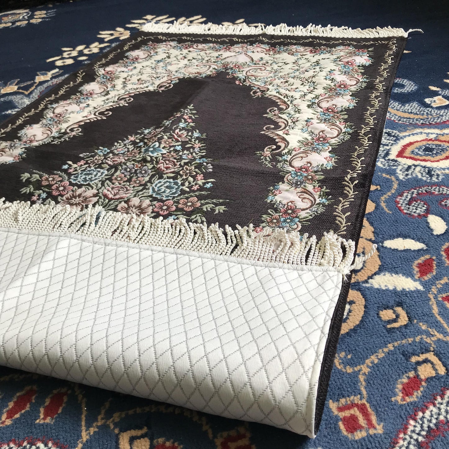 Embroidered Floral Lined Thick Prayer Rug with Gift Box