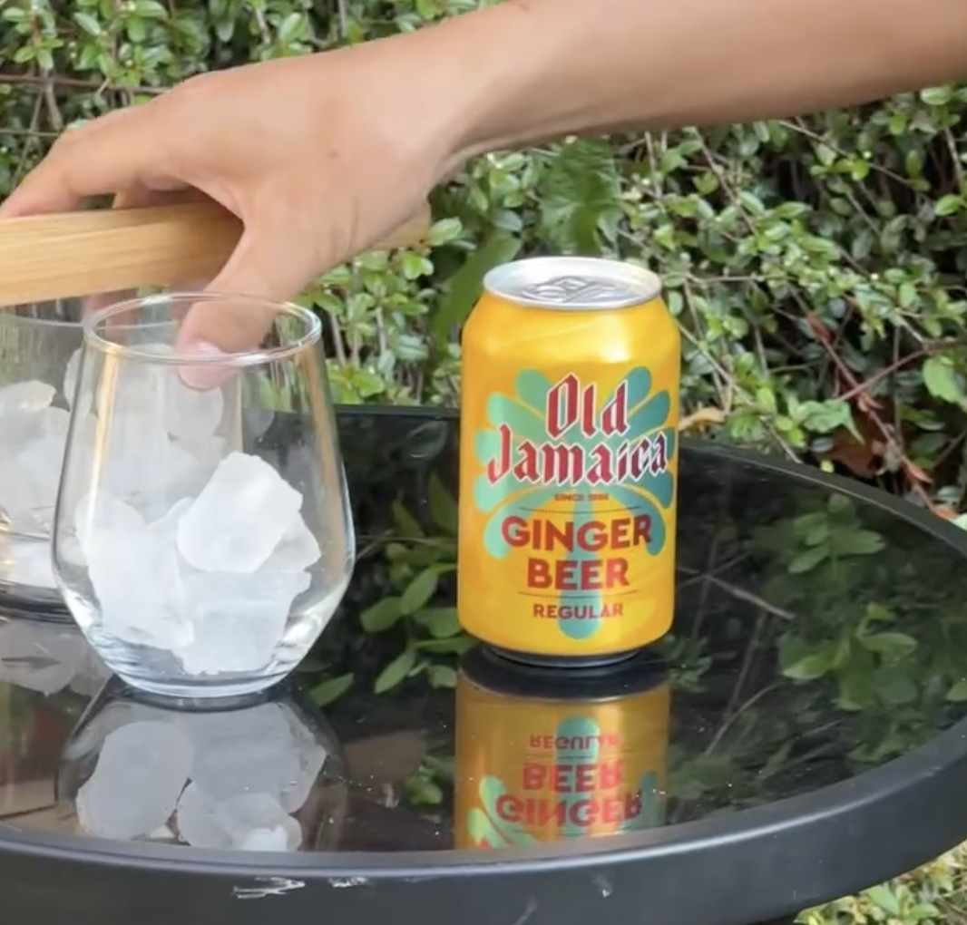 Old Jamaica Ginger Beer Carbonated Soft Drinks, 330ml