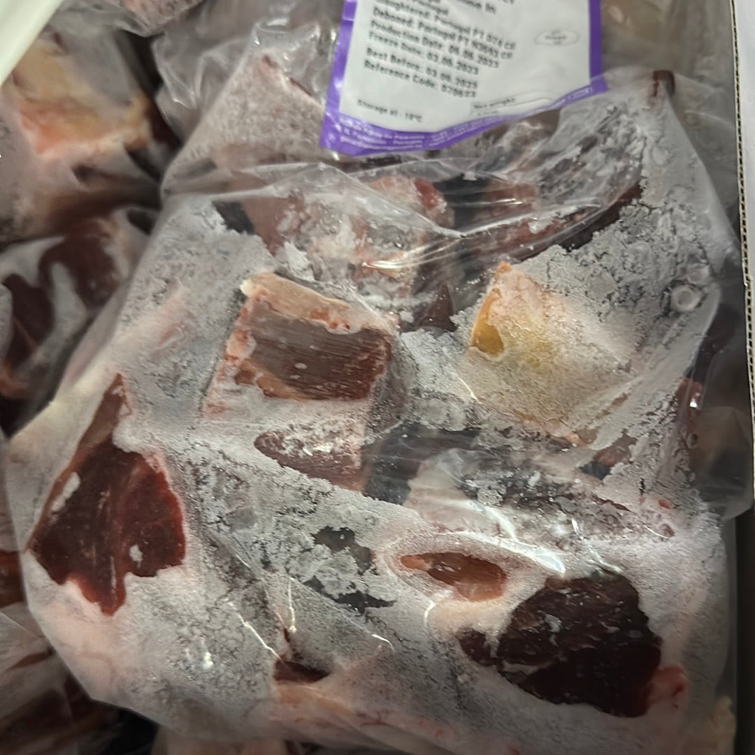 Diced Beef on Bone (Halal)- 1kg