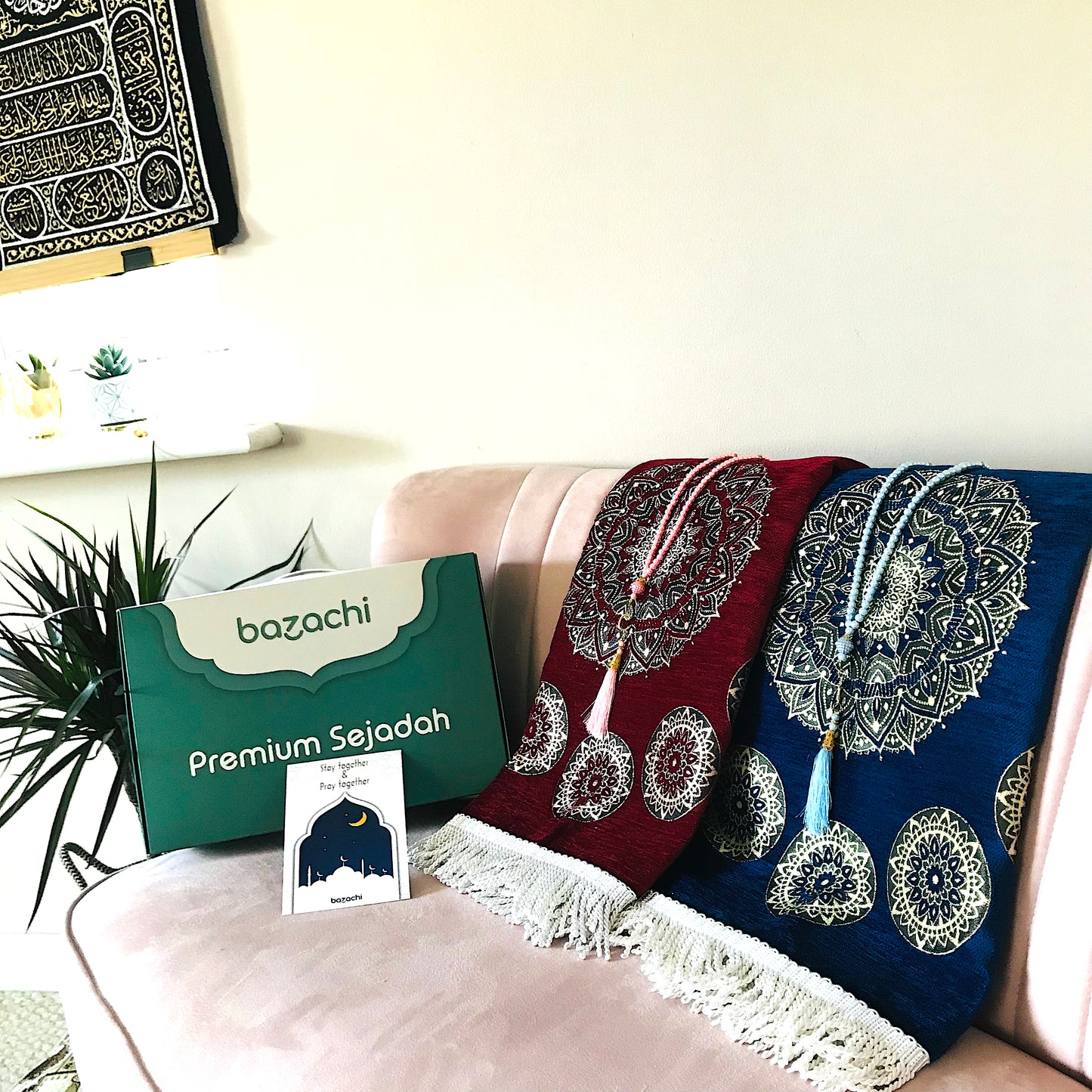 Muslim Couples Prayer Mats with Tasbih and Gift Packaging