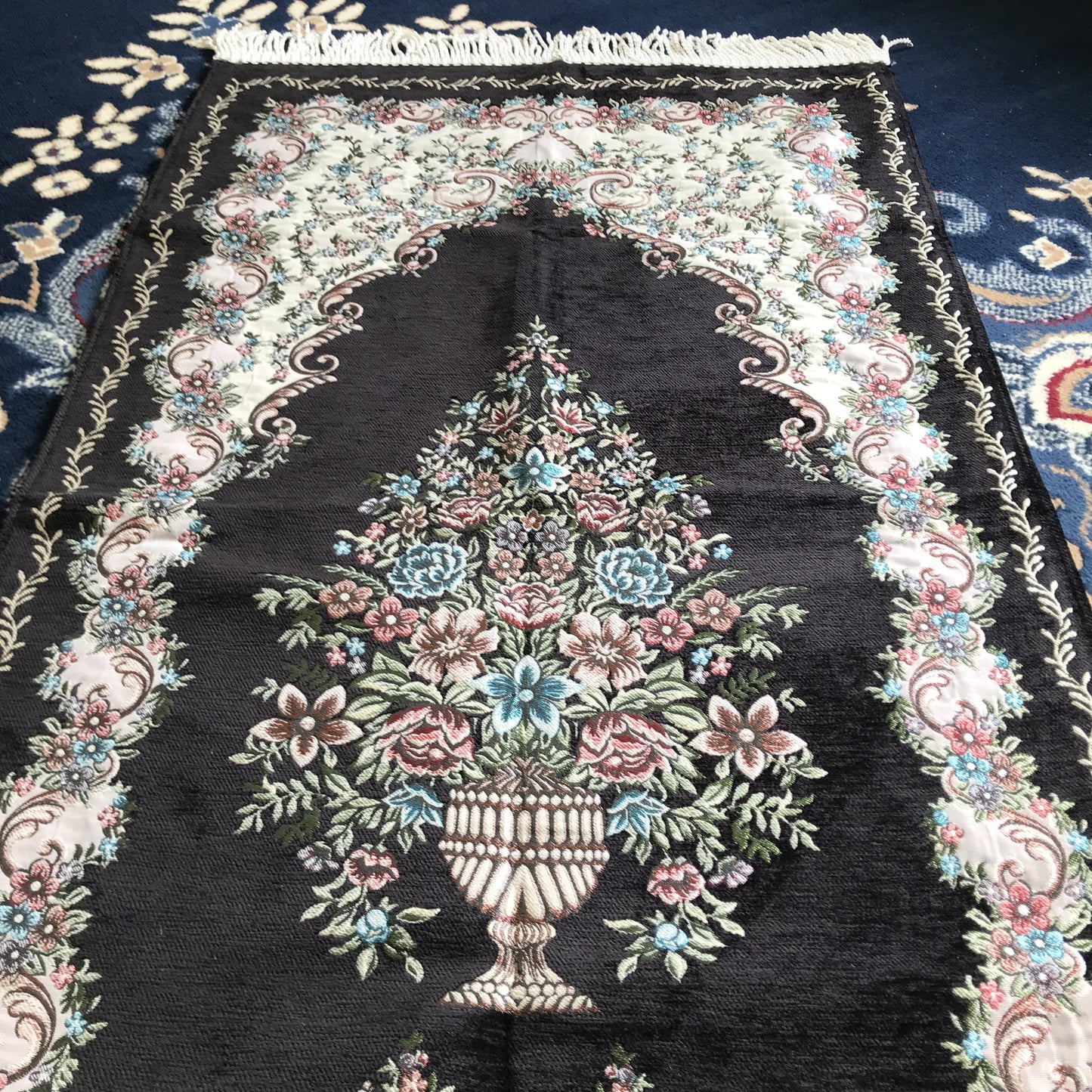 Embroidered Floral Lined Thick Prayer Rug with Gift Box